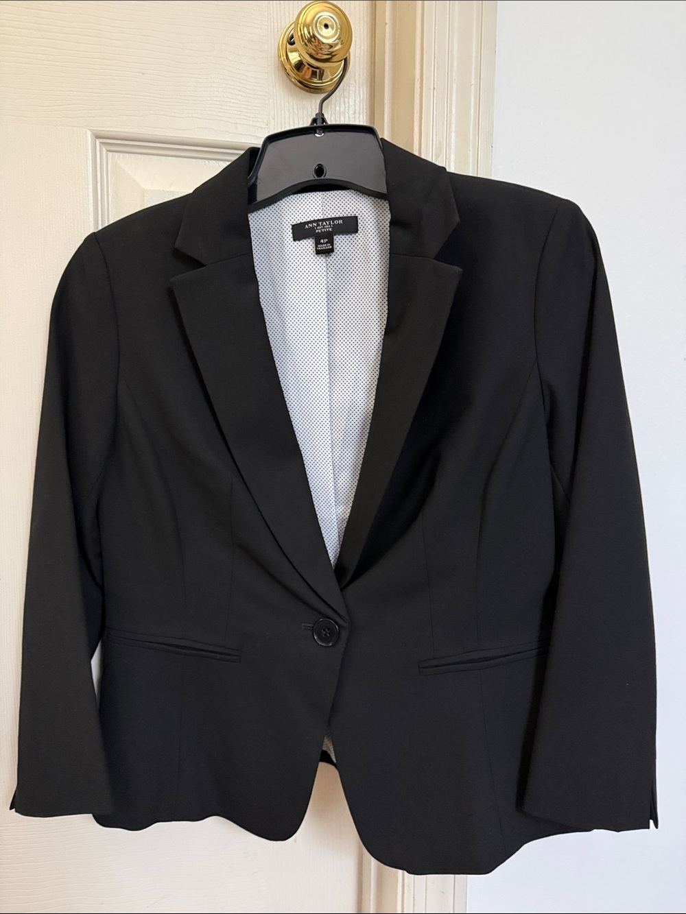 Ann Taylor Black Single-Button Tailored Blazer